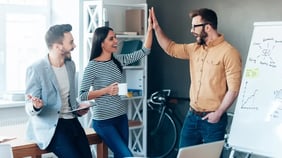 Preparar, equipar y apoyar a la gente para que sea exitosa en los cambios, es fundamental para el éxito de los proyectos y de la organización